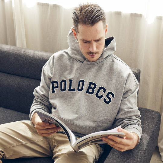 【MEN’S】アーチロゴ裏毛フーディー