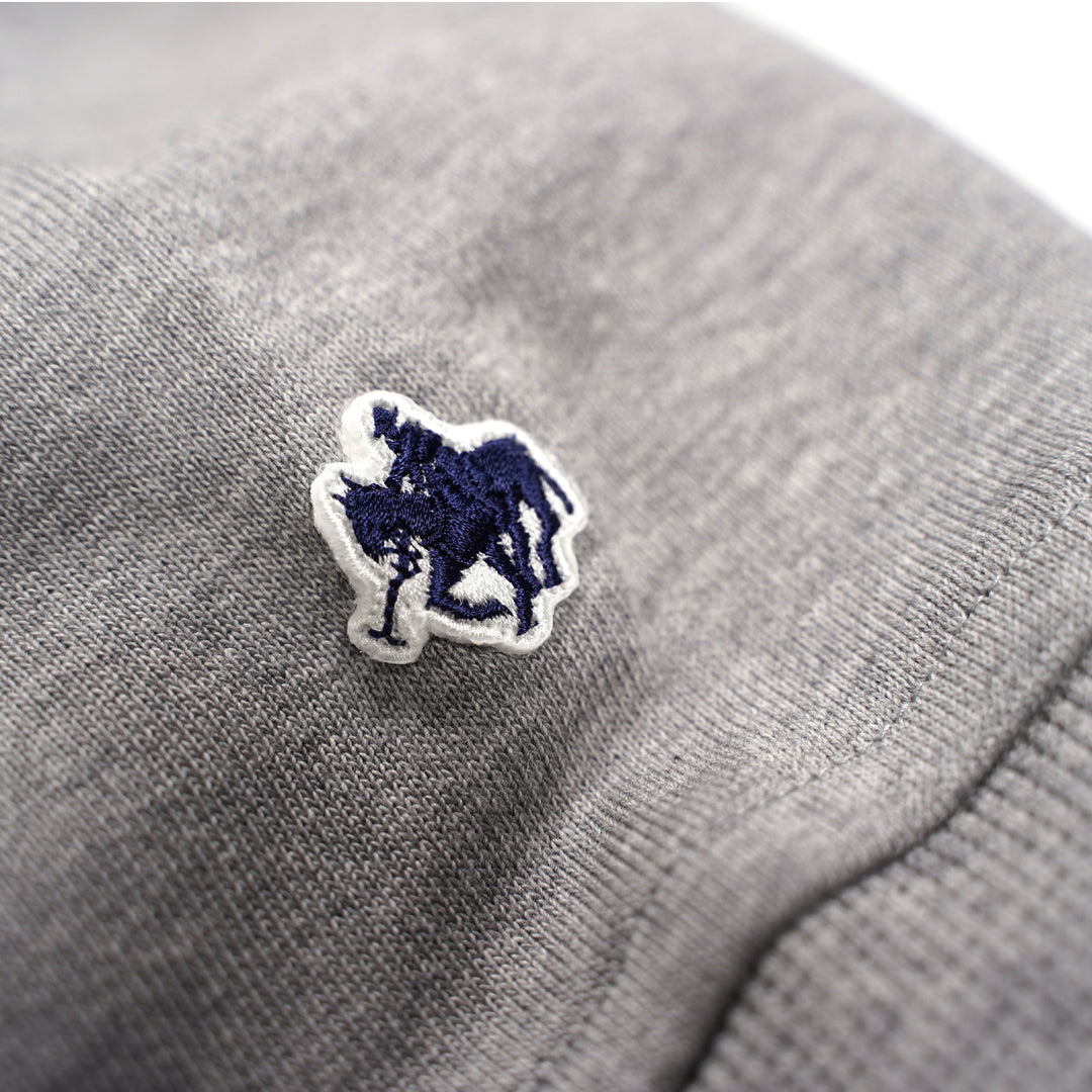 【MEN’S】アーチロゴ裏毛フーディー